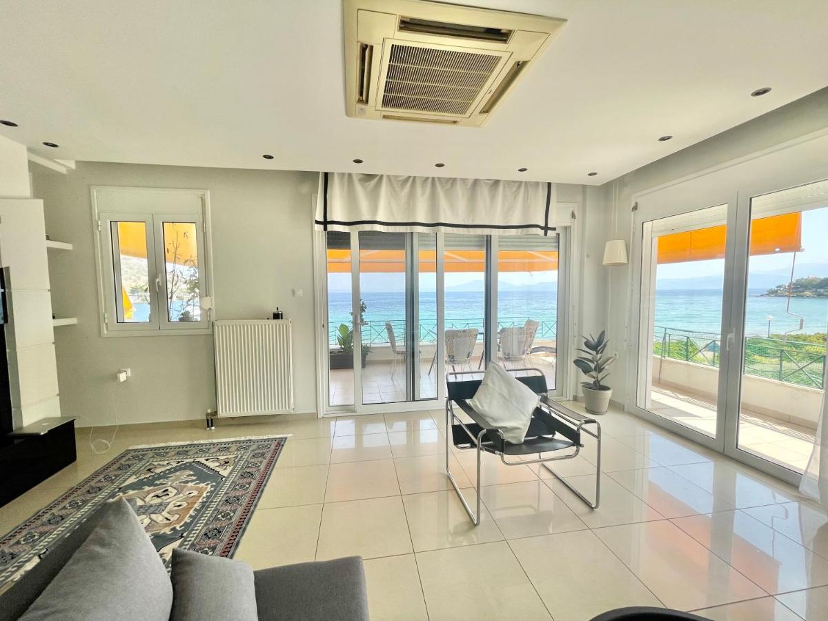 Golden Coast Panagias Apartment Volos Luaran gambar